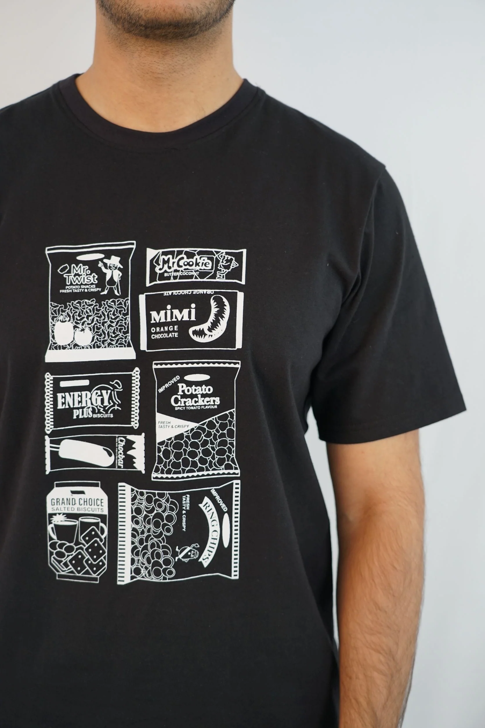 1990's Nostalgia Graphic T-Shirt - Image 5